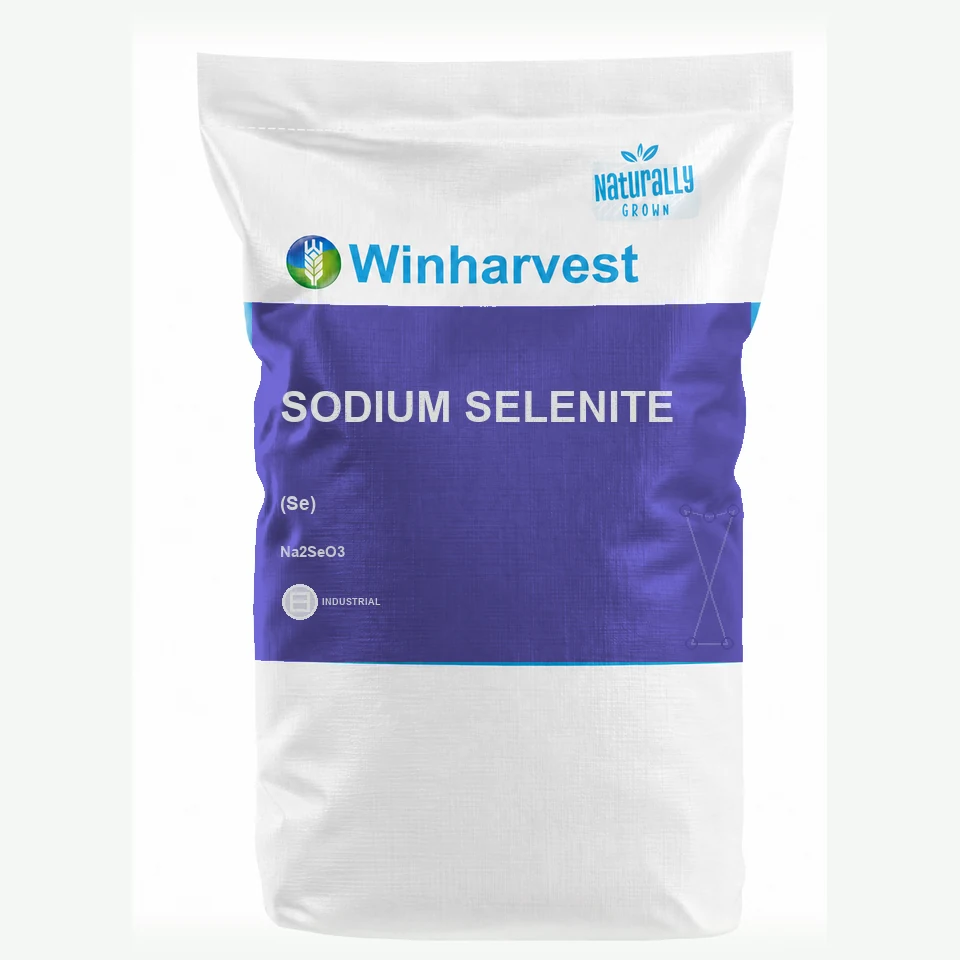 WinHarvest small-pack sack representative packaging for Sodium Selenite, printed with its controlled category theme, dynamic product icons, analysis and formula information; not an approved product-specific packaging photograph